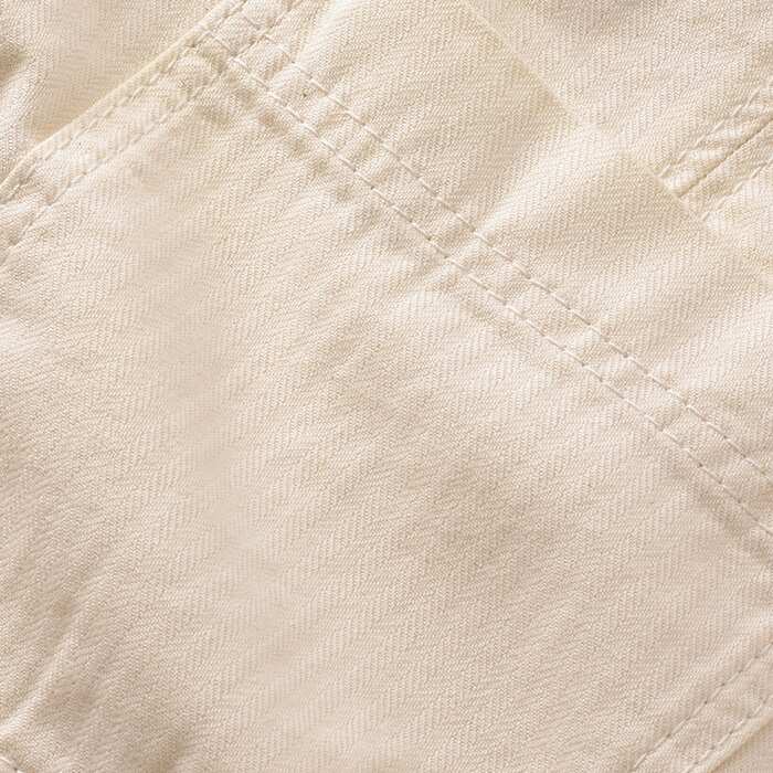 Featuring a simple herringbone weave, this 100% cotton fabric is breathable, supersoft and can be dressed up or down. This interest weave adds a subtle texture to your outfit. 