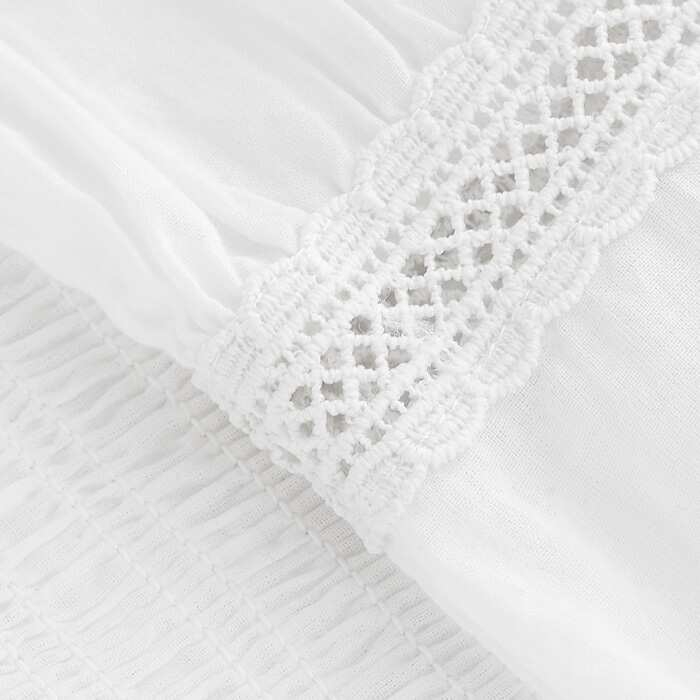 Spring forward, this 100% cotton fabric is a lightweight voile with slight texture. Teamed with elegant lace trims, it is breathable next to skin and versatile all year round.